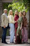Den Haag 21 mei 2026
Fotouurtje met de koninklijke familie in de Hollandse tuin van Park Clingendael . Aanwezig Koning Willem Alexander Koningin Maxima Prinses Amalia Prinses Alexia en Prinses Ariane . 