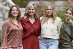 Den Haag 21 mei 2026
Fotouurtje met de koninklijke familie in de Hollandse tuin van Park Clingendael . Aanwezig Koning Willem Alexander Koningin Maxima Prinses Amalia Prinses Alexia en Prinses Ariane . 