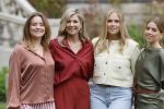 Den Haag 21 mei 2026
Fotouurtje met de koninklijke familie in de Hollandse tuin van Park Clingendael . Aanwezig Koning Willem Alexander Koningin Maxima Prinses Amalia Prinses Alexia en Prinses Ariane . 