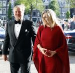 Amsterdam 2 juli 2026
Zijne Majesteit de Koning Willem Alexander en Hare Majesteit Koningin Maxima zijn aanwezig bij het gala van het Nationale Ballet ter ere van het afscheid van directeur Ted Brandsen. OOk burgemeester Femke Halsema en Commisaris v d Koningin Arthur v Dijk zijn aanwezig . Jessica Durlacher 