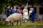 ROERMOND 19 mei 2026 Koning Willem Alexander en Koningin Maxima brengen een streekbezoek aan de gemeenten Maasgouw, Echt-Susteren, Roerdalen en Roermond. Tijdens het streekbezoek bezoekt het paar de schutterij in Wessem, Abdij Lilbosch in Echt, het smalste stukje Nederland in Illikhoven en Roermond, 19 Mei 2026. 