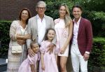 Blaricum / Amstelveen 28 mei 2026
Oger Lusink en zijn vrouw Ellen trouwen in het gemeentehuis van Blaricum en daarna hebben ze een lunch bij restaurant Aan de Poel . Leo v Vliet met vrouw Miriam Sophie v Vliet met dochters en Martijn Lusink 
