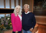 Hilversum 15 mei 2026
Marga Bult Rita v Rooij Margot v d Ven en Gemma v Eck van damesgroep Babe bij omroep Max op het mediapark . Marga Bult en partner Ludo Voeten 