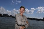 Rotterdam 1 juli 2026
Presentatie de pianoman van Jeroen v d Boom . Gastoptredens zijn er van Mart Hoogkamer Glennis Grace Waylon Luuk v d Boom Kimberly Fransens en Sezina Kelsey