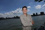 Rotterdam 1 juli 2026
Presentatie de pianoman van Jeroen v d Boom . Gastoptredens zijn er van Mart Hoogkamer Glennis Grace Waylon Luuk v d Boom Kimberly Fransens en Sezina Kelsey