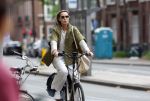 Amsterdam 27 juli 2026
Micky Hoogendijk op de fiets in Amsterdam zuid.
