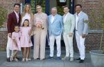 Blaricum / Amstelveen 28 mei 2026
Oger Lusink en zijn vrouw Ellen trouwen in het gemeentehuis van Blaricum en daarna hebben ze een lunch bij restaurant Aan de Poel . Sophie v Vliet met dochters en Martijn Lusink . Sander Lusink en 