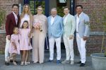 Blaricum / Amstelveen 28 mei 2026
Oger Lusink en zijn vrouw Ellen trouwen in het gemeentehuis van Blaricum en daarna hebben ze een lunch bij restaurant Aan de Poel . Sophie v Vliet met dochters en Martijn Lusink . Sander Lusink en 
