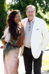 Blaricum / Amstelveen 28 mei 2026
Oger Lusink en zijn vrouw Ellen trouwen in het gemeentehuis van Blaricum en daarna hebben ze een lunch bij restaurant Aan de Poel . Oos Kesbeke met zijn vrouw 