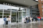 Utrecht 13 mei 2026
Rechtszaak van Ferry Doedens bij de rechtbank van Utrecht waar veel pers aanwezig is . Ferry heeft met drugs op achter het stuur van zijn auto gezeten.