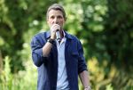 Amsterdam 29 mei 2026
Prins Maurits opent het golftournooi in het Vondelpark met een mooie afslag .