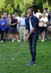 Amsterdam 29 mei 2026
Prins Maurits opent het golftournooi in het Vondelpark met een mooie afslag .