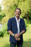 Amsterdam 29 mei 2026
Prins Maurits opent het golftournooi in het Vondelpark met een mooie afslag .