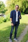 Amsterdam 29 mei 2026
Prins Maurits opent het golftournooi in het Vondelpark met een mooie afslag .