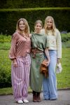 Den Haag 21 mei 2026
Fotouurtje met de koninklijke familie in de Hollandse tuin van Park Clingendael . Aanwezig Koning Willem Alexander Koningin Maxima Prinses Amalia Prinses Alexia en Prinses Ariane . 
