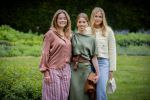 Den Haag 21 mei 2026
Fotouurtje met de koninklijke familie in de Hollandse tuin van Park Clingendael . Aanwezig Koning Willem Alexander Koningin Maxima Prinses Amalia Prinses Alexia en Prinses Ariane . 