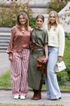 Den Haag 21 mei 2026
Fotouurtje met de koninklijke familie in de Hollandse tuin van Park Clingendael . Aanwezig Koning Willem Alexander Koningin Maxima Prinses Amalia Prinses Alexia en Prinses Ariane . 