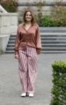 Den Haag 21 mei 2026
Fotouurtje met de koninklijke familie in de Hollandse tuin van Park Clingendael . Aanwezig Koning Willem Alexander Koningin Maxima Prinses Amalia Prinses Alexia en Prinses Ariane . 