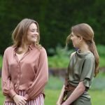 Den Haag 21 mei 2026
Fotouurtje met de koninklijke familie in de Hollandse tuin van Park Clingendael . Aanwezig Koning Willem Alexander Koningin Maxima Prinses Amalia Prinses Alexia en Prinses Ariane . 