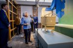 NOORDWOLDE - 20 mei 2026
Prinses Beatrix bezoekt Nationaal Vlechtmuseum ter gelegenheid van het 25 jarig jubileum, 20 Mei 2026. Tijdens het bezoekt onthult de prinses de originele wieg wij zij als baby in heeft gelegen. 