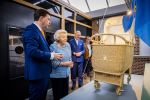 NOORDWOLDE - 20 mei 2026
Prinses Beatrix bezoekt Nationaal Vlechtmuseum ter gelegenheid van het 25 jarig jubileum, 20 Mei 2026. Tijdens het bezoekt onthult de prinses de originele wieg wij zij als baby in heeft gelegen. 