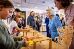 NOORDWOLDE - 20 mei 2026
Prinses Beatrix bezoekt Nationaal Vlechtmuseum ter gelegenheid van het 25 jarig jubileum, 20 Mei 2026. Tijdens het bezoekt onthult de prinses de originele wieg wij zij als baby in heeft gelegen. 