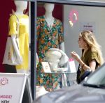 Den Haag 27 mei 2026
Prinses Eloise aan het werk in haar winkel Mylimalima in Den haag 