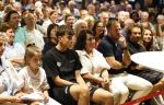 Den Haag 10 juli 2026
Boekpresentatie Estevana Polman bij boekenwinkel Paagman . Eva Jinek interviewt haar . Rafael v d Vaart Lolita vd Vaart Damian v d Vaart en Jesslynn v d Vaart