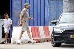 Houten 4 juli 2026
Renze Klamer brengt op de fiets zijn dochter weg . Daarna gaat hij met zijn zoon naar de stort in Houten .