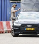 Houten 4 juli 2026
Renze Klamer brengt op de fiets zijn dochter weg . Daarna gaat hij met zijn zoon naar de stort in Houten .