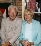 Laren 13 mei 2026
Imca Marina viert haar 85e verjaardag bij het bonte Paard in Laren . Ria Valk met partner