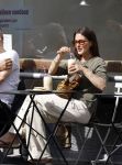 Amsterdam 29 mei 2026
Arie Boomsma en zijn vrouw Romy Boomsma samen op terras bij de coffee company in Amsterdam zuid