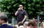 Zwolle 8 juli 2026
Muziekfeest op het Plein. Rutger v Barneveld kwam metb zijn vrouw 