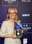 Maarssen 25 mei 2026
Voetballer van het jaar gala in de Fabrique in Maarssen . ESPN organiseert het . Sarina Wiegman kwam met haar man en kinderen . Ze kreeg de ouvre award