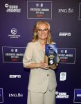 Maarssen 25 mei 2026
Voetballer van het jaar gala in de Fabrique in Maarssen . ESPN organiseert het . Sarina Wiegman kwam met haar man en kinderen . Ze kreeg de ouvre award