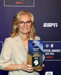 Maarssen 25 mei 2026
Voetballer van het jaar gala in de Fabrique in Maarssen . ESPN organiseert het . Sarina Wiegman kwam met haar man en kinderen . Ze kreeg de ouvre award