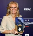 Maarssen 25 mei 2026
Voetballer van het jaar gala in de Fabrique in Maarssen . ESPN organiseert het . Sarina Wiegman kwam met haar man en kinderen . Ze kreeg de ouvre award
