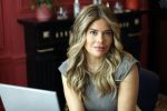Amsterdam 18 mei 2026
Stephanie Tency in het Amstelhotel . Ze vertrekken daarna met aantal gasten met boot om half jaar van haar boek te vieren 