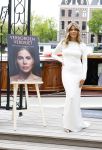 Amsterdam 18 mei 2026
Stephanie Tency in het Amstelhotel . Ze vertrekken daarna met aantal gasten met boot om half jaar van haar boek te vieren 