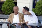 Amsterdam 9 juli 2026
Theo Hiddema op terras in het centrum van Amsterdam .