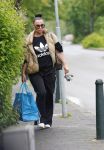 Abcoude 19 mei 2026
Trijntje Oosterhuis doet boodschappen in Abcoude 