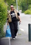 Abcoude 19 mei 2026
Trijntje Oosterhuis doet boodschappen in Abcoude 