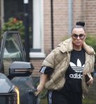 Abcoude 19 mei 2026
Trijntje Oosterhuis doet boodschappen in Abcoude 
