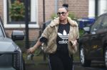 Abcoude 19 mei 2026
Trijntje Oosterhuis doet boodschappen in Abcoude 