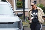 Abcoude 19 mei 2026
Trijntje Oosterhuis doet boodschappen in Abcoude 