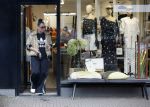 Abcoude 19 mei 2026
Trijntje Oosterhuis doet boodschappen in Abcoude 