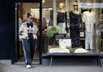 Abcoude 19 mei 2026
Trijntje Oosterhuis doet boodschappen in Abcoude 