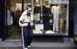 Abcoude 19 mei 2026
Trijntje Oosterhuis doet boodschappen in Abcoude 