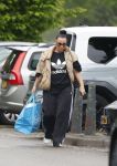 Abcoude 19 mei 2026
Trijntje Oosterhuis doet boodschappen in Abcoude 