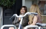 Amsterdam 27 juli 2026
Victoria Koblenko drinkt met een vriendin een koffietje in Amsterdam zuid.